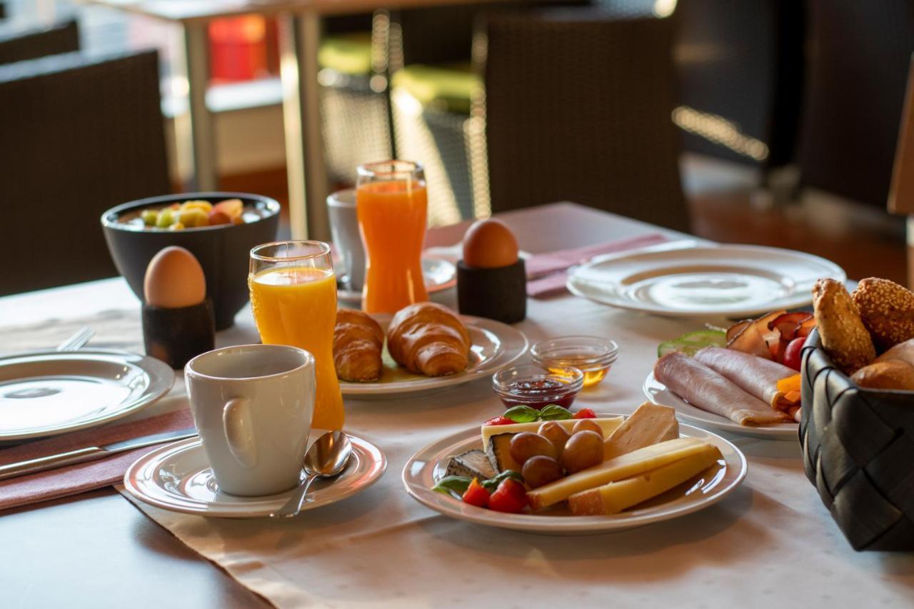 Vitalhotel Quellengarten - Bed & Breakfast Lingenau Ngoại thất bức ảnh
