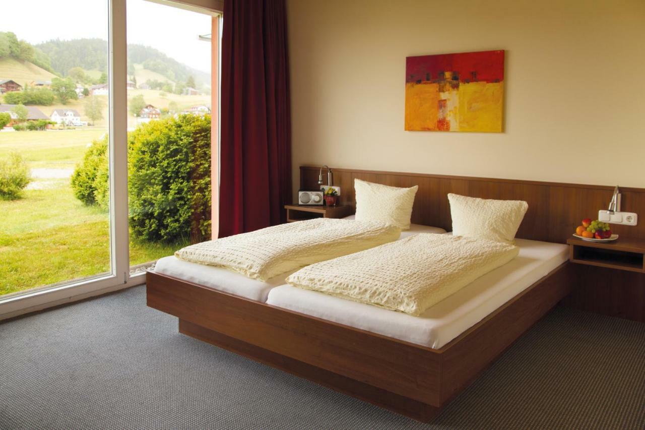 Vitalhotel Quellengarten - Bed & Breakfast Lingenau Phòng bức ảnh